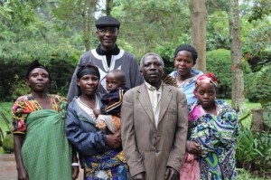 Birara singers with Tabu Osusa - Singing Wells Project